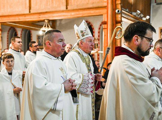 Uroczysta Inauguracja Wieczystej Adoracji Najświętszego Sakramentu - fotorelacja