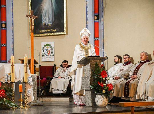 Uroczysta Inauguracja Wieczystej Adoracji Najświętszego Sakramentu - fotorelacja