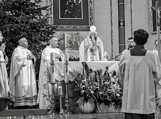 Uroczysta Inauguracja Wieczystej Adoracji Najświętszego Sakramentu - fotorelacja